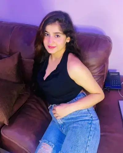 Call Girls Vyara Cash On Delivery