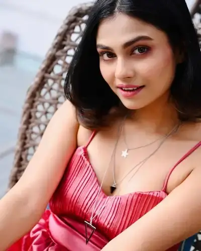 Escort Service Vyara
